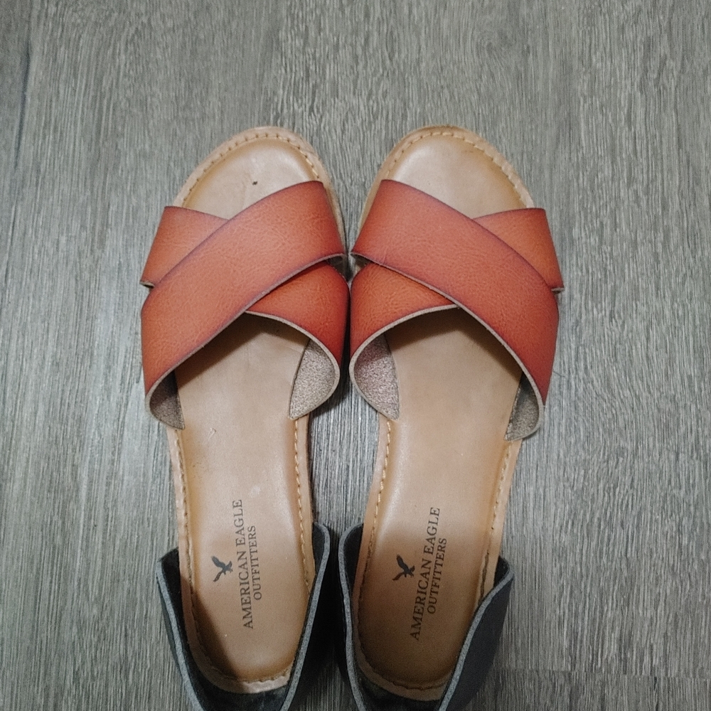 American Eagle Sandals